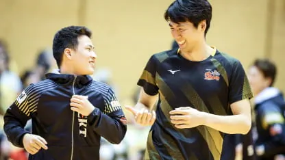 選手ウォームアップの様子